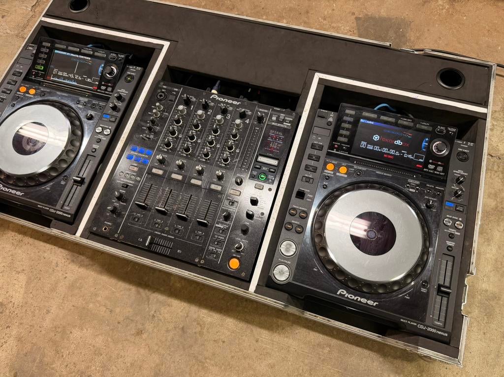 2x Pioneer CDJ-2000 Nxs + DJM-900 Nxs + Flightcase, Ophalen, Gebruikt, Dj-set, Pioneer