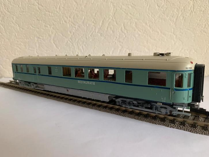 Roco – 4 NS Plan D met passagiers en verlichting, Hobby en Vrije tijd, Modeltreinen | H0, Zo goed als nieuw, Treinset, Gelijkstroom of Wisselstroom