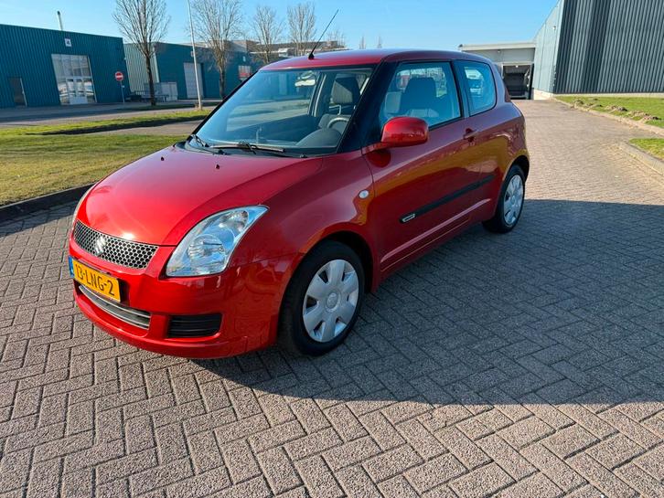 Suzuki Swift 1.3 Cool, Auto's, Suzuki, Bedrijf, Te koop, Swift, ABS, Airbags, Airconditioning, Centrale vergrendeling, Elektrische buitenspiegels