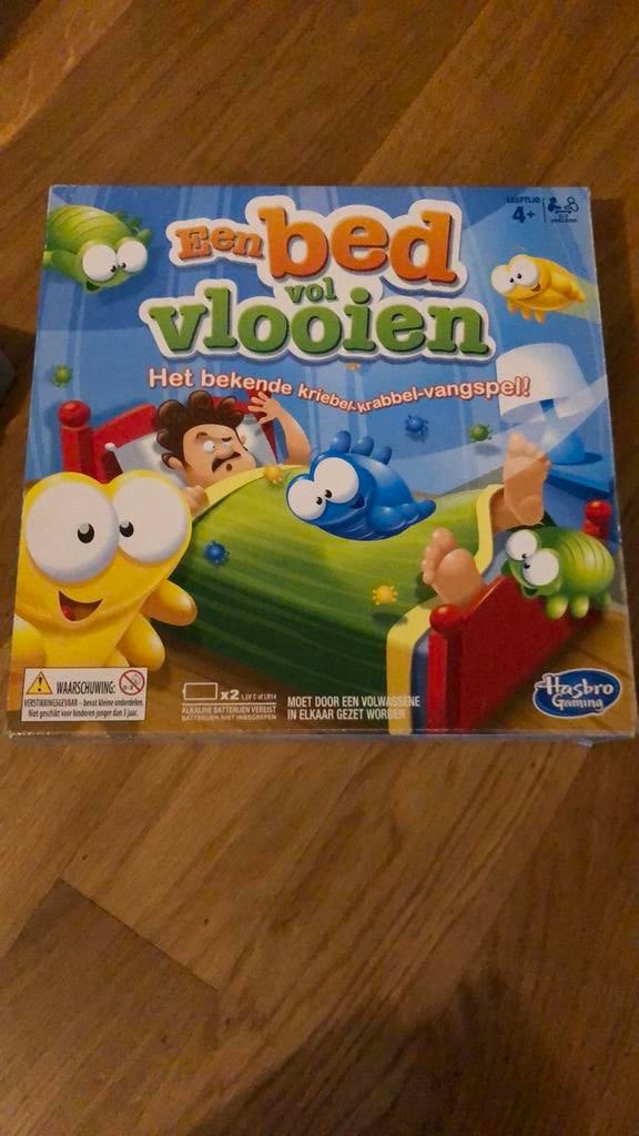 Spel bed vol vlooien, Drie of vier spelers, Ophalen of Verzenden, Gebruikt