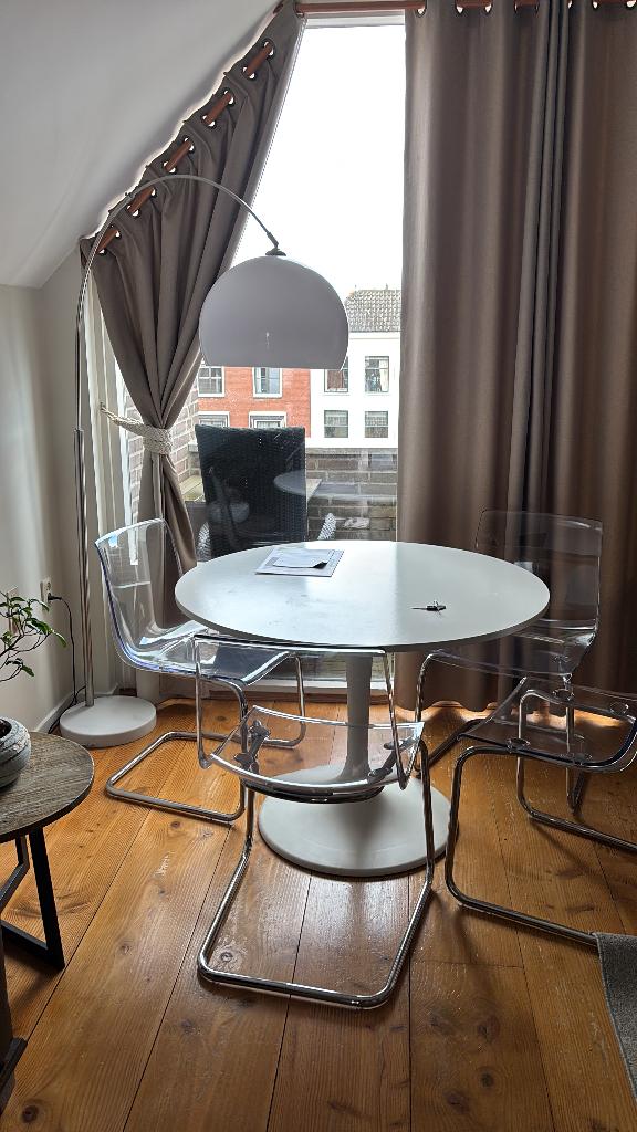 dining table and 4 chairs, Huis en Inrichting, Tafels | Eettafels, Ophalen, 200 cm of meer, 50 tot 100 cm, Zo goed als nieuw