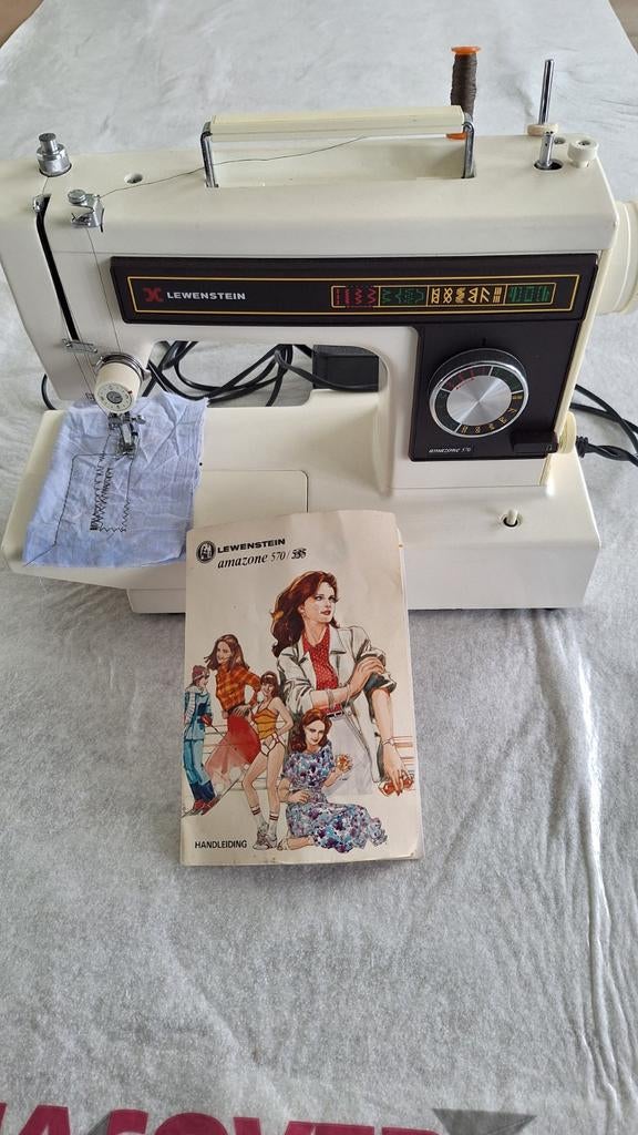 Lewenstein Amazone 570 naaimachine – werkt perfect + handlei, Ophalen, Gebruikt, Naaimachine, Overige merken