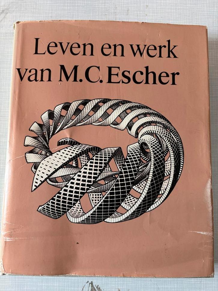 Leven en werk van M.C. Escher - Kunstboek, Boeken, Kunst en Cultuur | Fotografie en Design, Gelezen, Overige onderwerpen, Ophalen of Verzenden