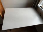 Stevig wit bureau / werktafel 120x80 cm met zwarte poten, Ophalen, Zo goed als nieuw, Bureau