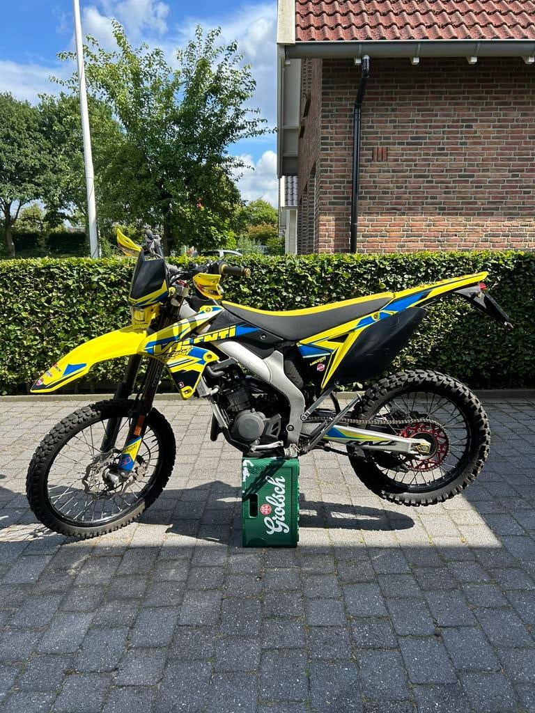 Brommer Valenti RME 50 2019, Fietsen en Brommers, 6 versnellingen, Zo goed als nieuw, Ophalen, Overige merken