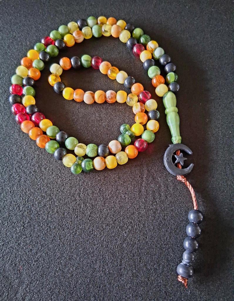 Tasbih-Tesbih kleurige gebedsketting, Sieraden, Tassen en Uiterlijk, Kettingen, Ophalen of Verzenden, Nieuw, Overige kleuren, Overige materialen