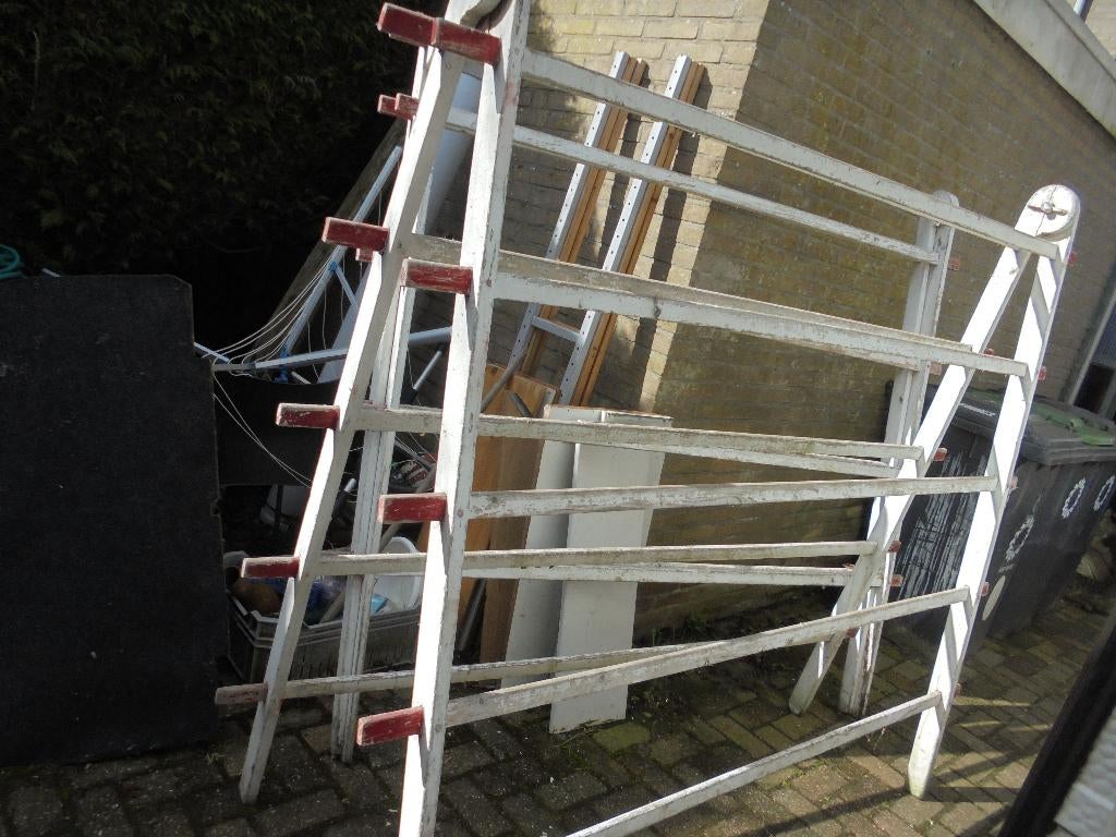 grote en kleine houten  wasrekken, Ophalen