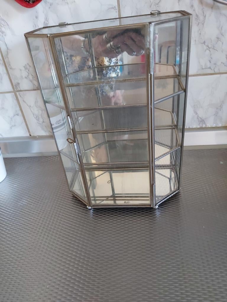 Vitrine kastje, Ophalen of Verzenden