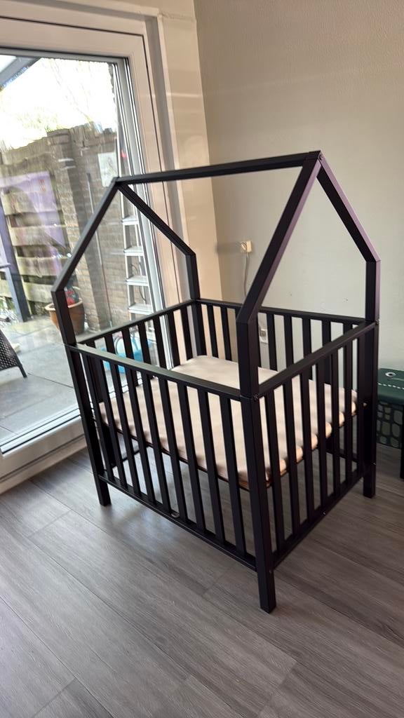 Box  bijna nieuw. Weinig gebruikt, Kinderen en Baby's, Boxen, Ophalen, Zo goed als nieuw