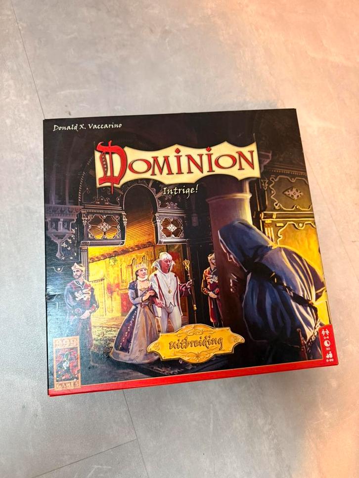 Dominion uitbreiding intrige, Hobby en Vrije tijd, Gezelschapsspellen | Kaartspellen, Zo goed als nieuw, Ophalen