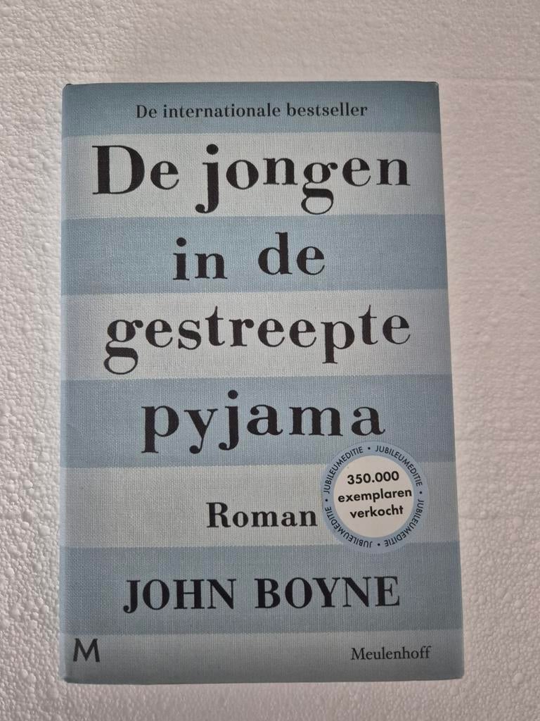 John Boyne - De jongen in de gestreepte pyjama, Boeken, Literatuur, Ophalen of Verzenden, Zo goed als nieuw, John Boyne