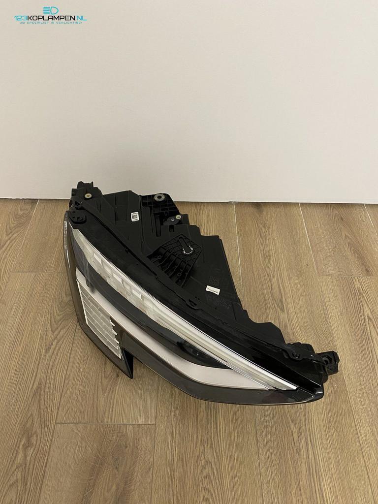 Audi A3 8Y Matrix led koplamp rechts, Gebruikt, -, -, -