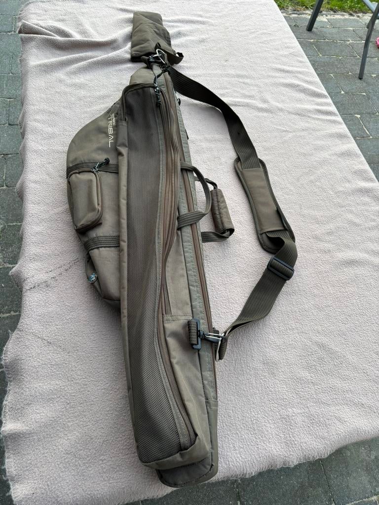 Shimano tribal 2 rod holdall / foudraal, Ophalen of Verzenden, Gebruikt, Overige typen