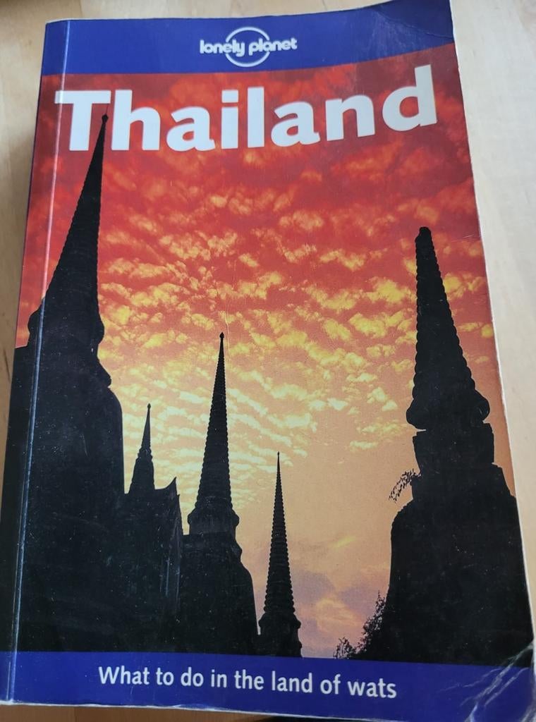 Thailand siam lonely planet 9th edition bangkok chiang mai, Ophalen of Verzenden, Azië, Reisgids of -boek, Lonely Planet