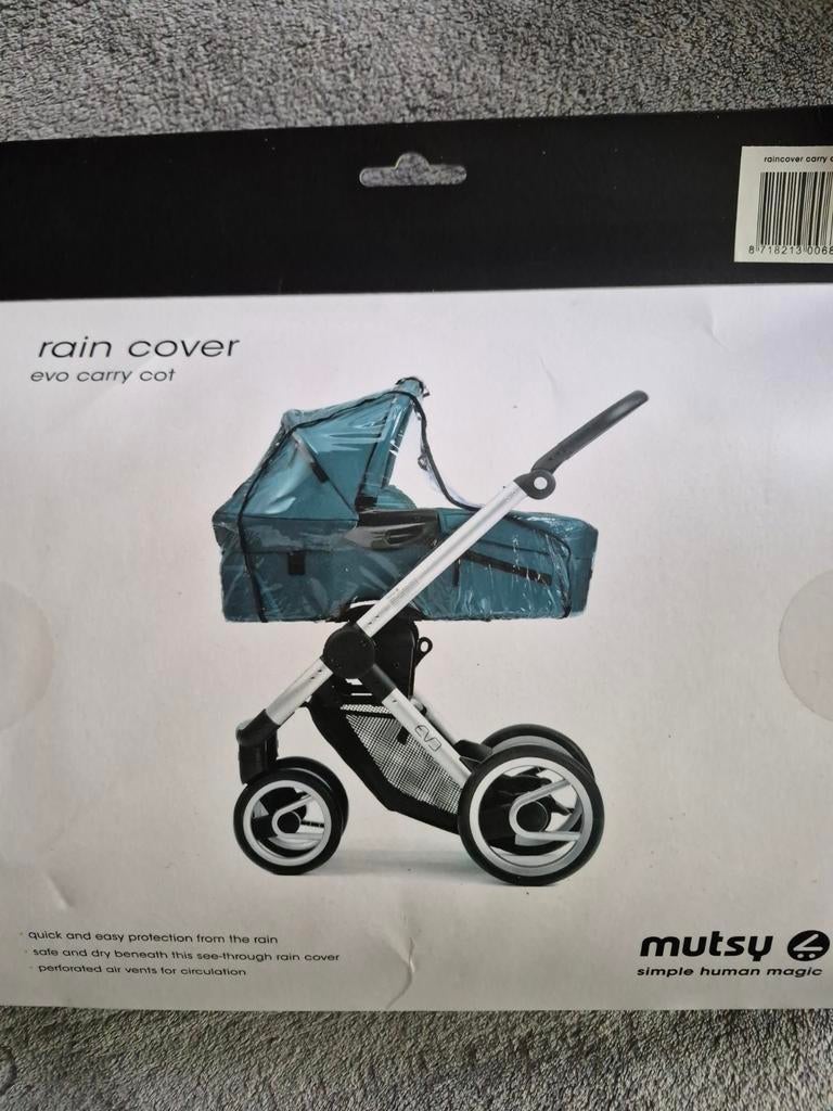 Mutsy Evo Reiswieg Regenhoes - Nieuw, Kinderen en Baby's, Kinderwagens en Combinaties, Kinderwagen, Nieuw, Ophalen of Verzenden