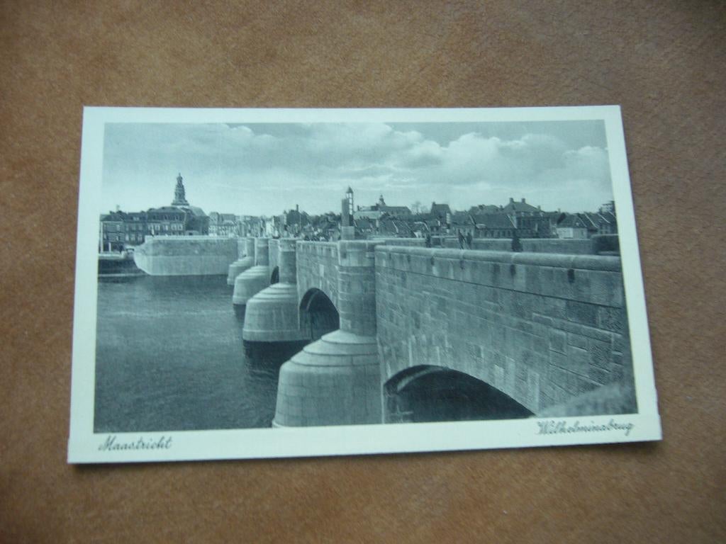MAASTRICHT  =  WILHELMINABRUG, Ophalen of Verzenden, 1920 tot 1940, Ongelopen, Limburg