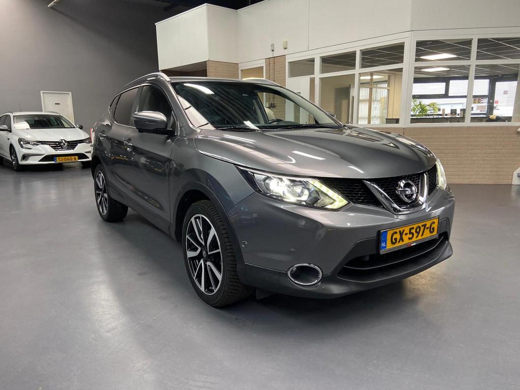 Nissan Qashqai 1.6 Tekna LEDER LED 360 CAMERA KEYLESS NAP NL, Auto's, Voorwielaandrijving, 1618 cc, Gebruikt, Euro 6