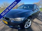 BMW 3-serie 320i | clima/cruise/parkeersensoren, Auto's, Gebruikt, Euro 6, 4 cilinders, 1445 kg