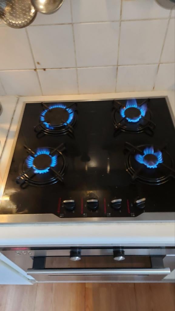 AEG gaskookplaat met 4 pitten, Witgoed en Apparatuur, Kookplaten, Ophalen of Verzenden