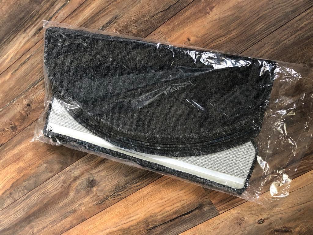 Antracietgrijze trapmatten | 15 stuks | NIEUW, Overige typen, Nieuw, Ophalen of Verzenden, Minder dan 10 m²