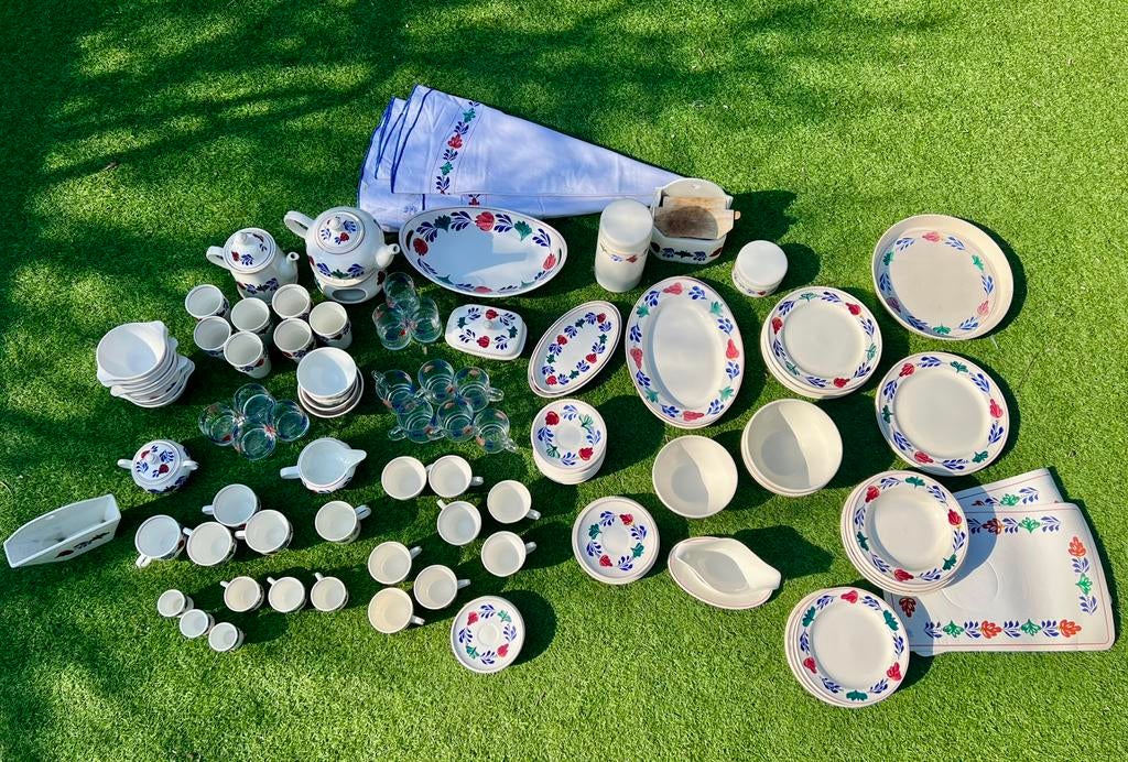 Grote set Boerenbont Boch servies, Huis en Inrichting, Keuken | Servies, Gebruikt, Overige typen, Boerenbont, Aardewerk, Ophalen