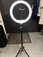 Grundig Led ringlamp met statief, Ophalen, Gebruikt