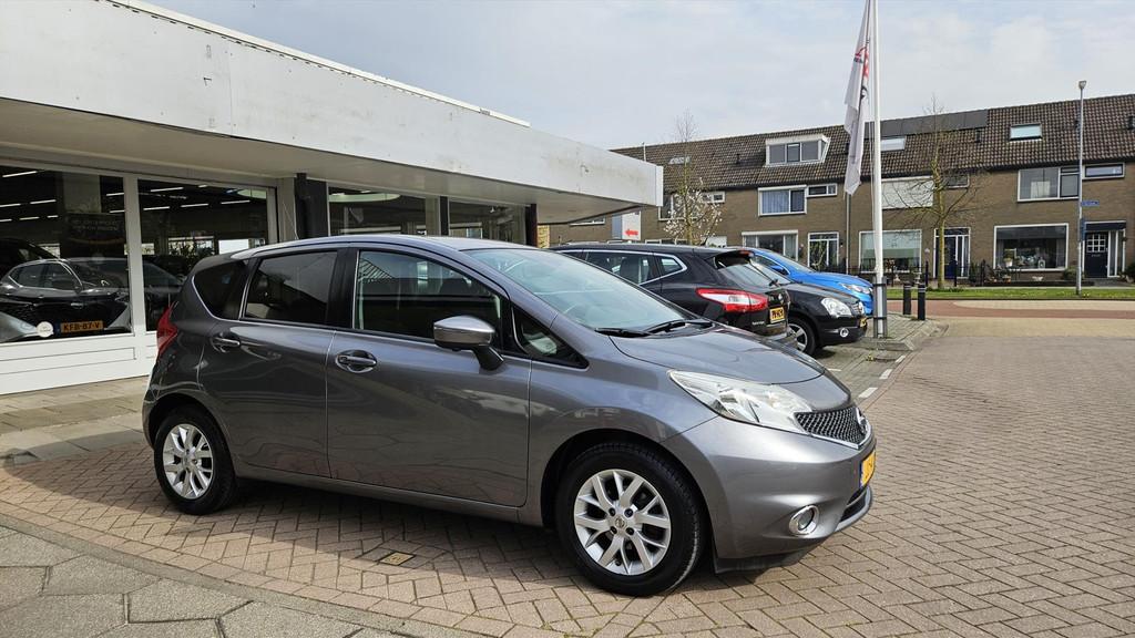 NISSAN Note 1.2 80pk Connect Edition, 21 km/l, Euro 5, Stof, Zwart
