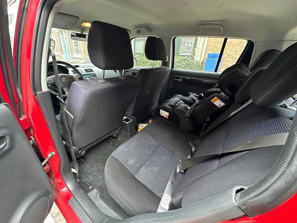 Suzuki Swift 1.3 5DRS 2006 Rood, Voorwielaandrijving, 40 €/maand, 965 kg, 400 kg