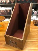 LECTUURBAK ORGANIZER voor MAPPEN - Flamant Riviera Maison, Huis en Inrichting, Woonaccessoires | Krantenbakken en Lectuurbakken