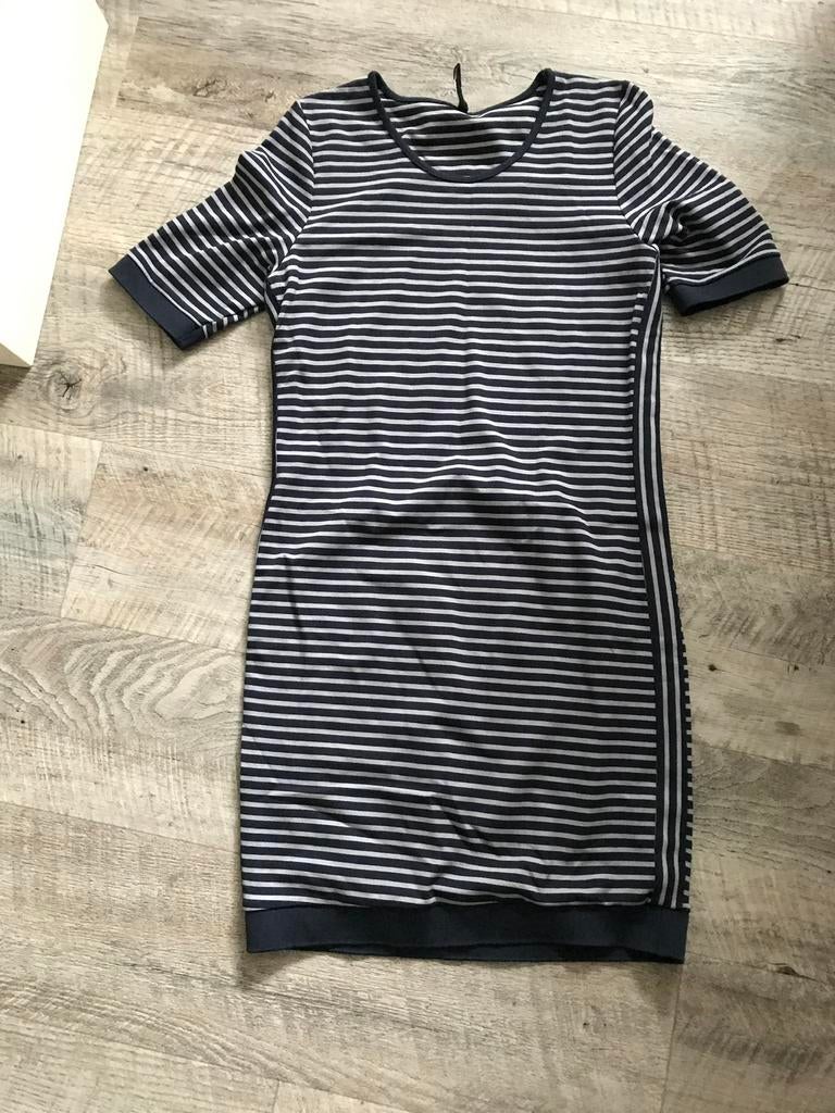 Zgan zoso jurkje maat S, Kleding | Dames, Jurken, Maat 38/40 (M), Blauw, Ophalen of Verzenden, Zo goed als nieuw