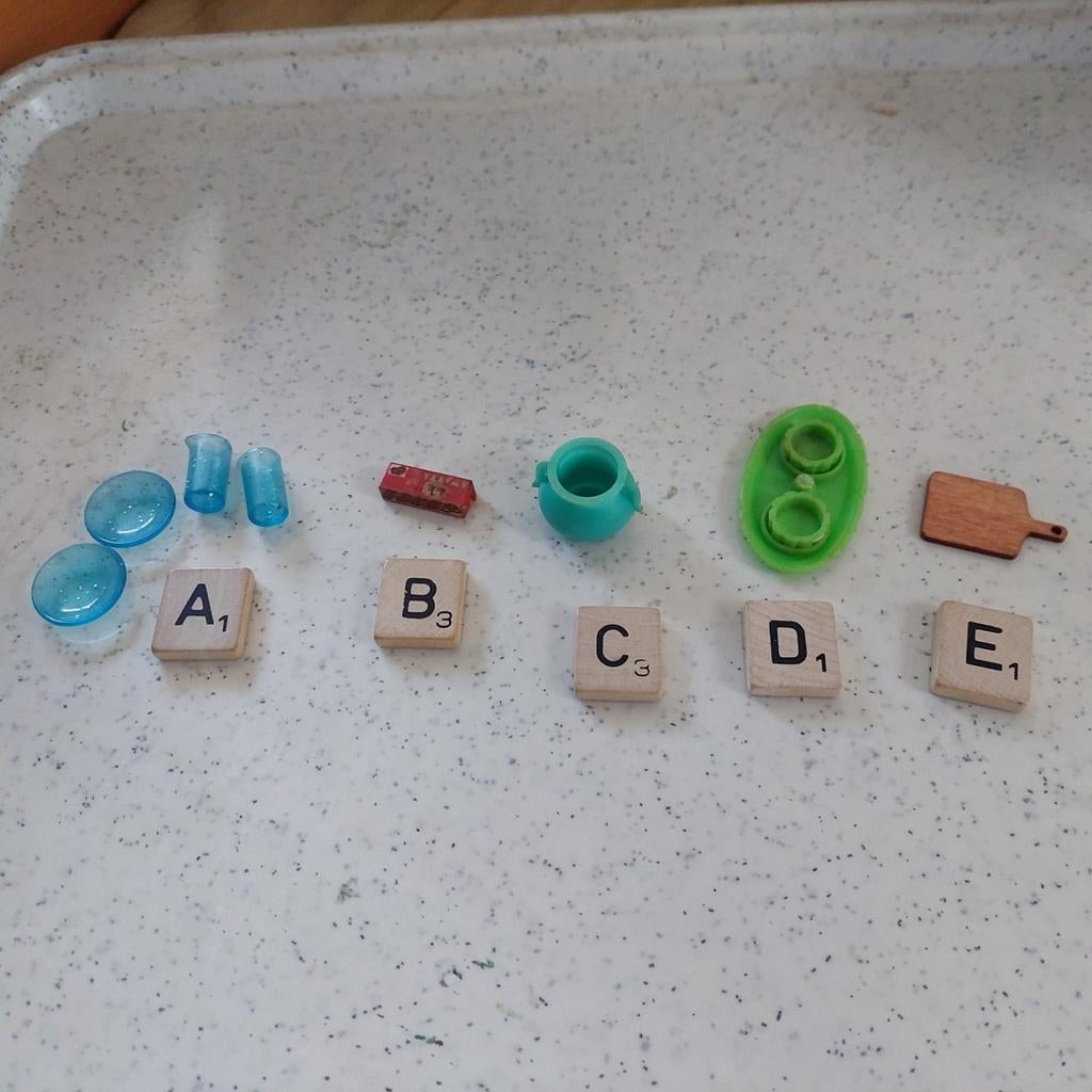 Voor in de keuken poppenhuis  per letter, Ophalen of Verzenden, Nieuw, Poppenhuis