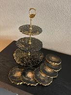 Etagere en onderzetters, Ophalen