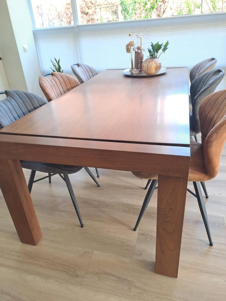 Prachtige notenhouten tafel, Huis en Inrichting, Tafels | Eettafels, Gebruikt, 50 tot 100 cm, 200 cm of meer, Vijf personen of meer