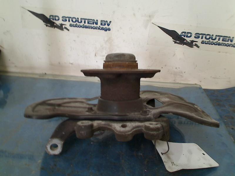 Fusee Rechts Voor Mercedes-Benz C Estate (S204) 2009, Gebruikt, Mercedes-Benz AG, Mercedes-Benz, Mercedesstraße 120, Stuttgart 70372, , Duitsland