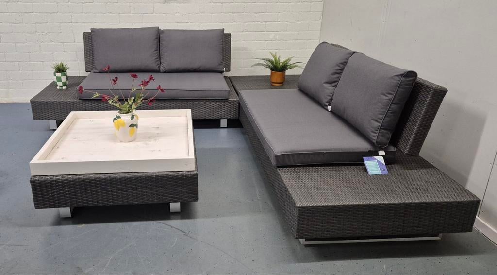 Loungeset || z.g.a.n || nieuwe kussens || Direct leverbaar, Ophalen, 4 zitplaatsen, Aluminium, Zo goed als nieuw