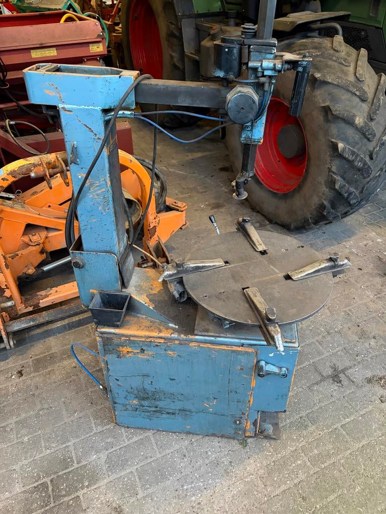 Banden (de)monteer apparaat, Ophalen of Verzenden, Gebruikt