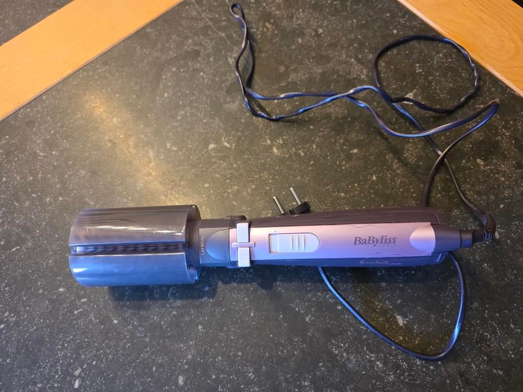 Babyliss roterende föhnborstel, Ophalen of Verzenden, Zo goed als nieuw, Föhn of Haardroger