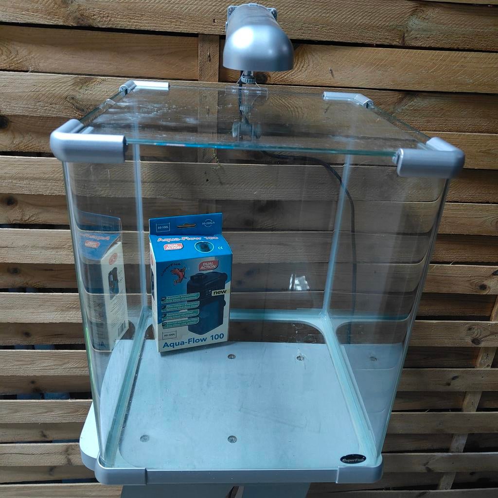 Supefish Aqua Qube, Ophalen, Leeg aquarium