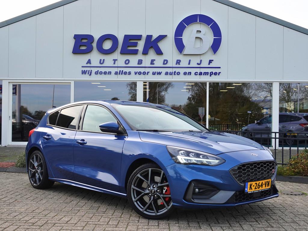 Ford Focus 2.3 EcoBoost ST-3 PERFORMANCE NL-AUTO | AUTOM. |, Auto's, Euro 6, 4 cilinders, Blauw, 1434 kg