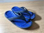 Crocs Teenslippers Blauw Maat 38/39, Kleding | Dames, Ophalen of Verzenden, Zo goed als nieuw, Blauw