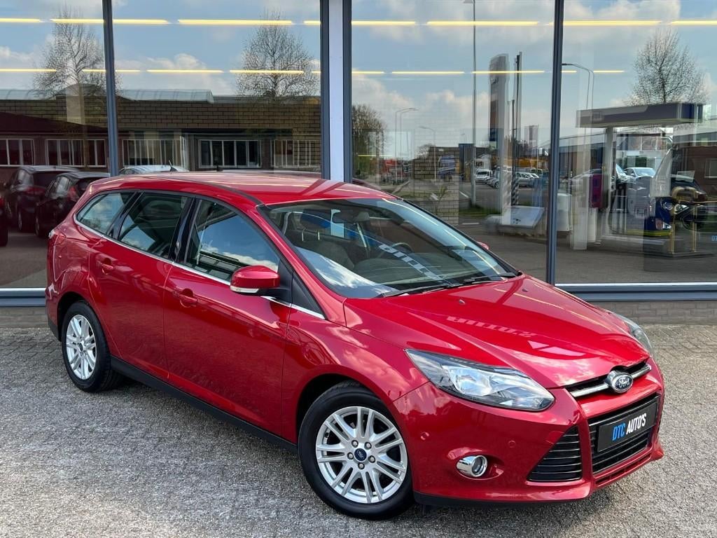 Ford Focus 1.0 EcoBoost Wagon | Cruise | Stoelverw. |, Handgeschakeld, 1216 kg, 3 cilinders, 998 cc
