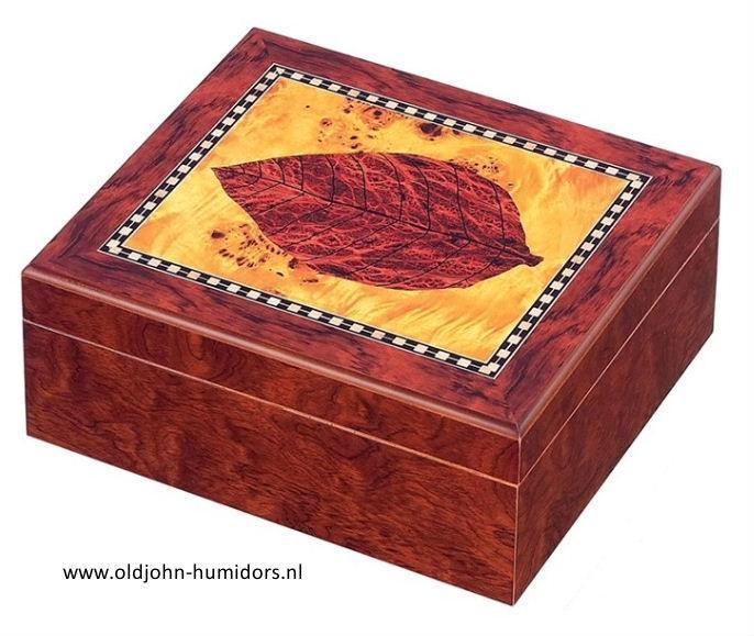 HUMIDOR "TOBACO LEAF" TABAKSBLAD DECOR  - MERK BOOKWILL  h31, Verzamelen, Rookartikelen, Aanstekers en Luciferdoosjes, Nieuw, Tabaksdoos of Verpakking