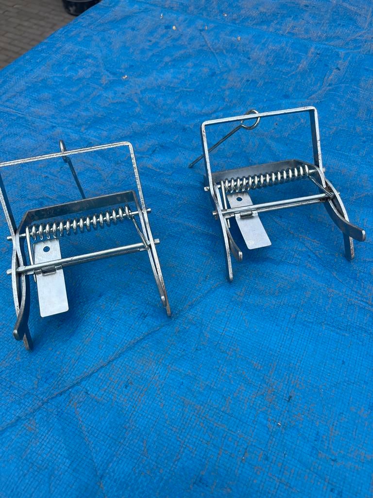 Twee mollenklemmen - Effectieve mollenbestrijding, Ophalen, Gebruikt, Ongediertebestrijding