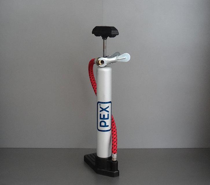 Pex mini fietspomp zilver, compacte fietspomp van aluminium, Fietsen en Brommers, Fietsaccessoires | Fietspompen, Ophalen of Verzenden