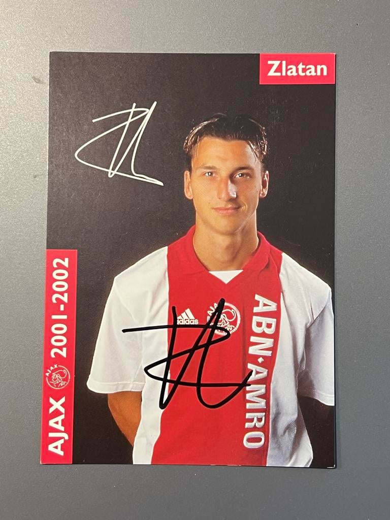 Gesigneerde Zlatan Ibrahimovic ansichtkaart Ajax 2001-2002, Ophalen of Verzenden, 1980 tot heden, Ongelopen, Sport en Spel