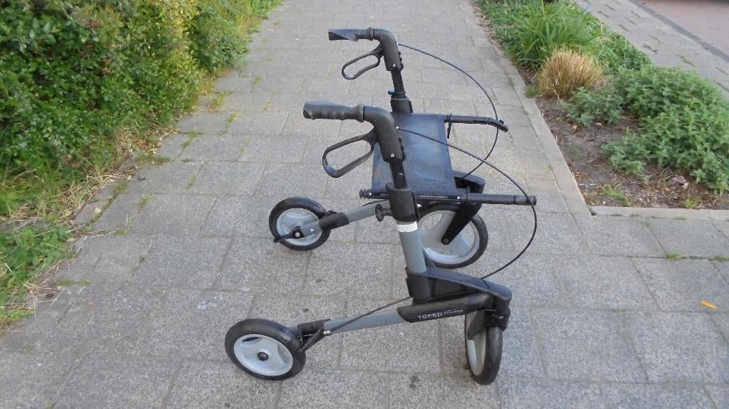 Lichtgewicht rollator. Topro Troja, Diversen, Rollators, Ophalen of Verzenden, Opvouwbaar, Gebruikt