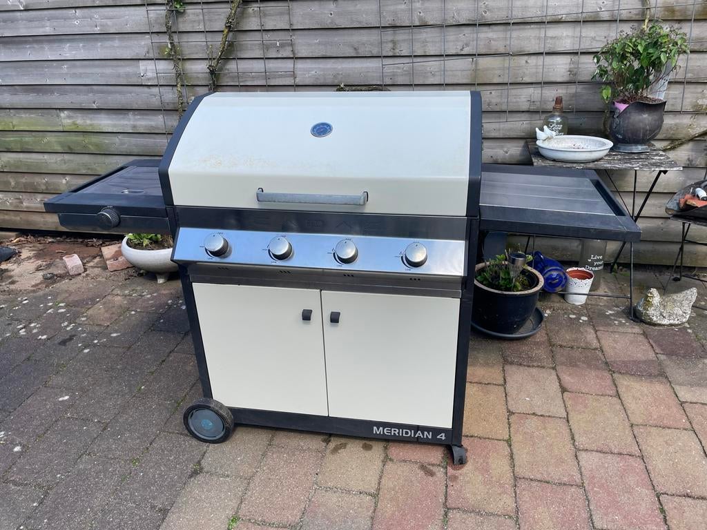Gasbarbecue CADAC Meridian 4 - Perfect voor de zomer!, Tuin en Terras, Gasbarbecues, Ophalen, Gebruikt