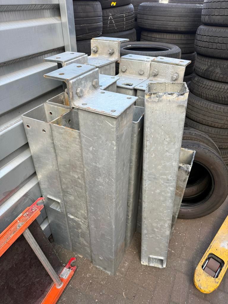 Gegalvaniseerde stalen kokers 18x18cm, Doe-het-zelf en Verbouw, Hout en Planken, Gebruikt, Overige typen, Ophalen of Verzenden