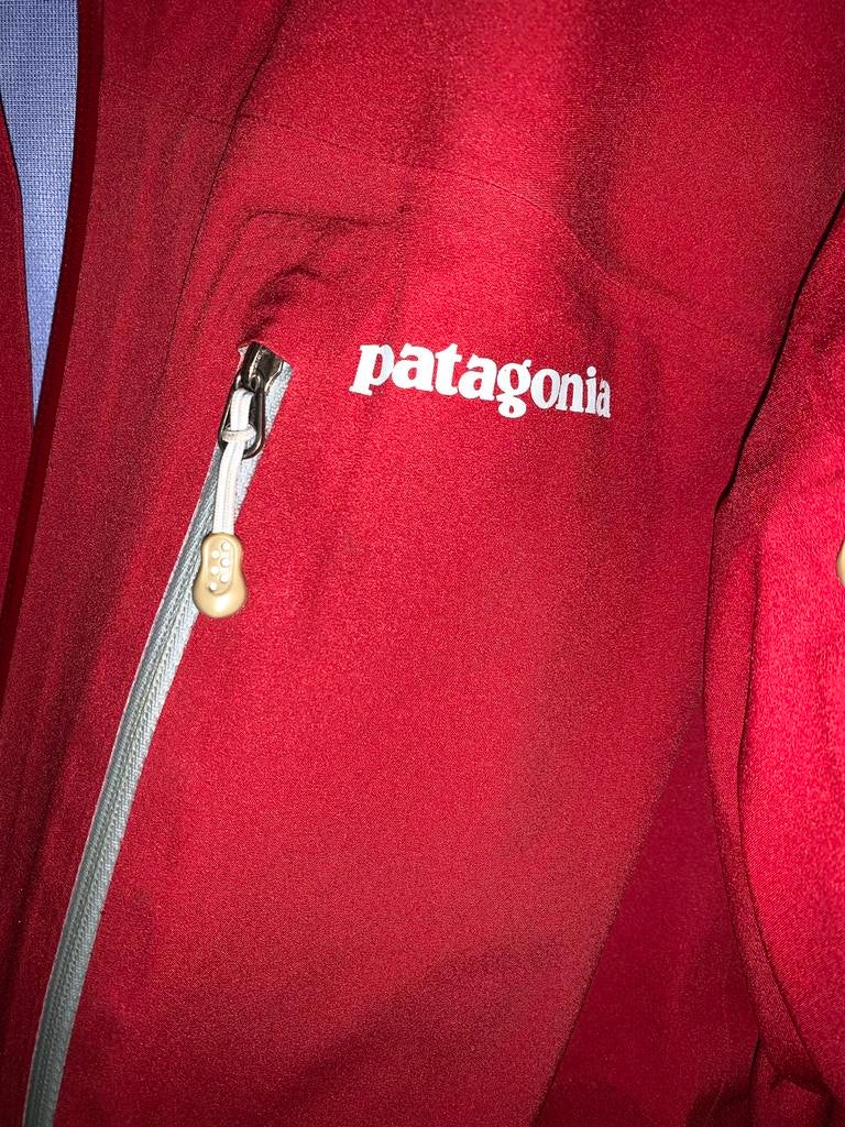 Patagonia Heren Jas Maat M  rood, Ophalen of Verzenden, Zo goed als nieuw, Maat 48/50 (M), Rood