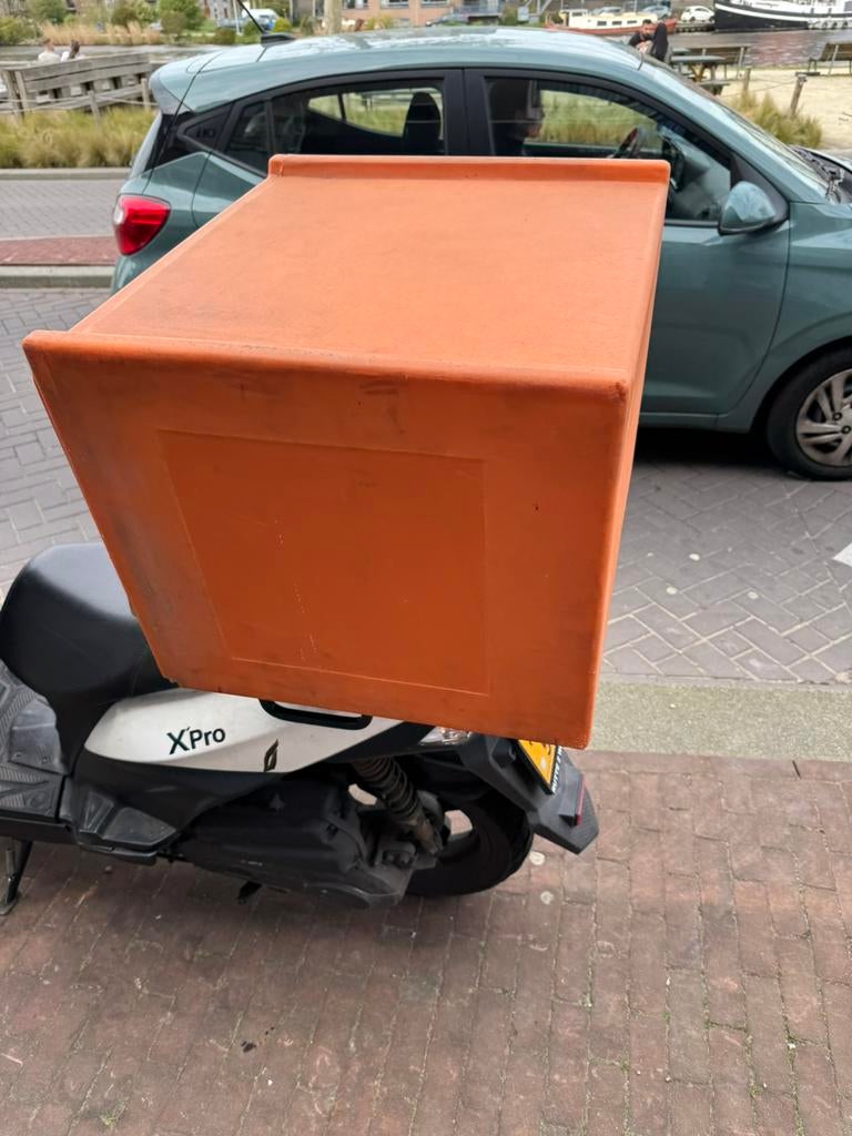 Bezorgen box te koop, Ophalen of Verzenden, Zo goed als nieuw